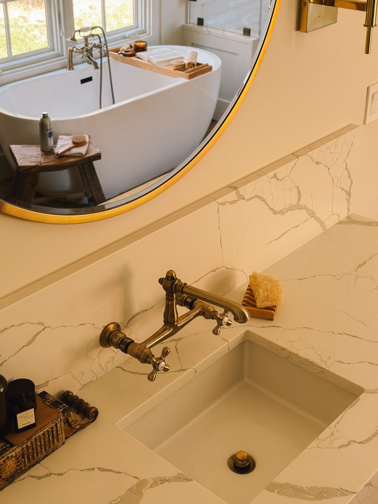 Calacutta Lazza Quartz